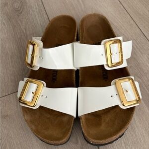 Birkenstock Sydney Luxe Big Buckle  White Women's Sandal 40/9 Worn once!